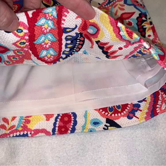 Talbots Pink Paisley Mini Skirt Size 8 EUC - Picture 2 of 7